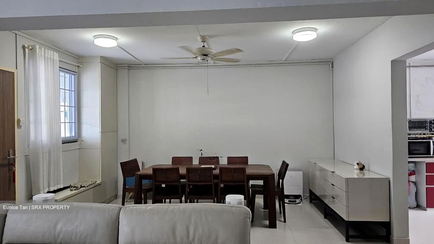 Blk 727 Jurong West Avenue 5 (Jurong West), HDB 4 Rooms #536365481